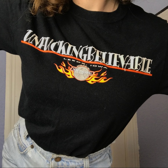 Tops - Unfuckingbelievable Graphic T-Shirt